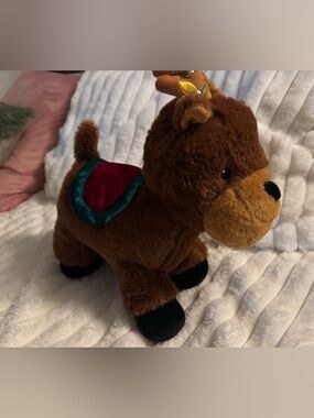 Plush Brown Reindeer Stuffed Animal Dog Toy for Animals, Brand New